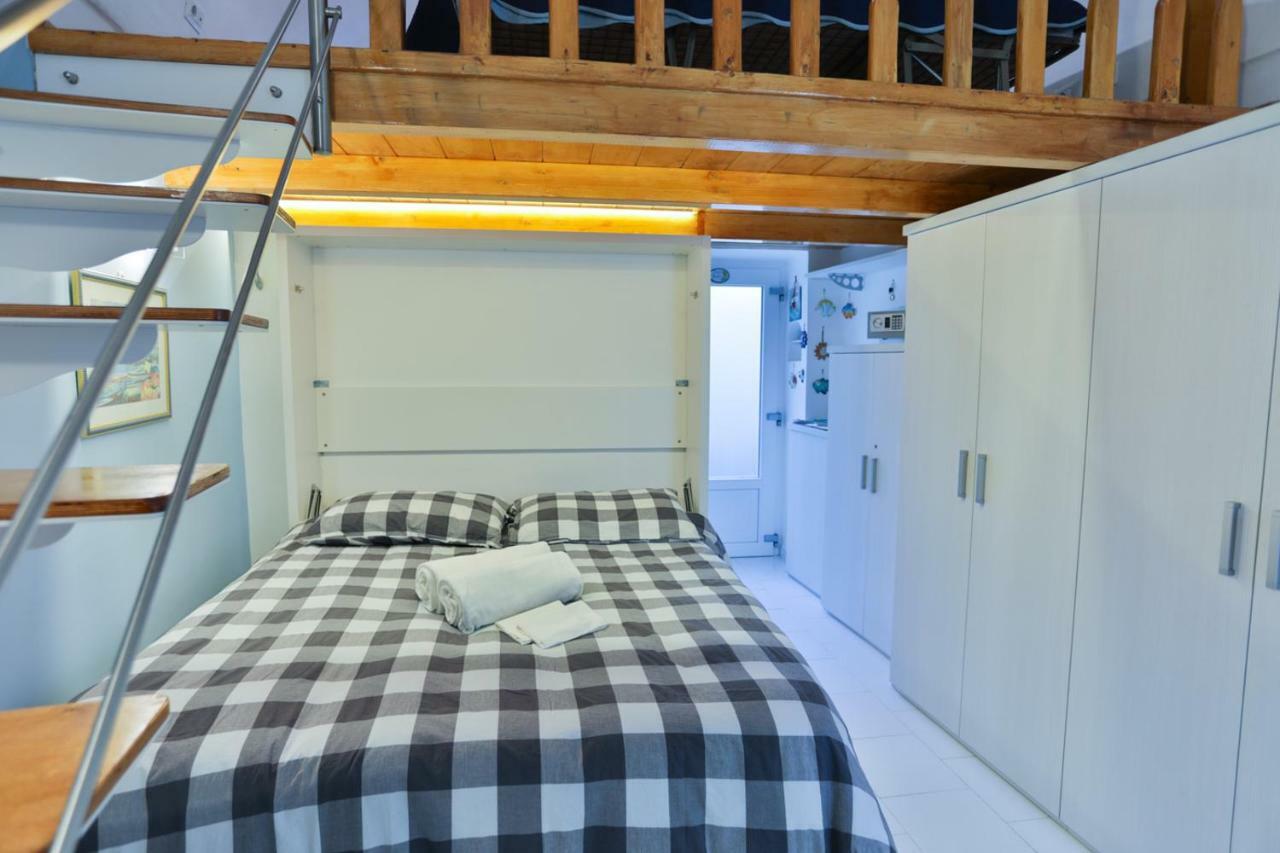 Casa Vacanze Freeholiday House مينوري المظهر الخارجي الصورة
