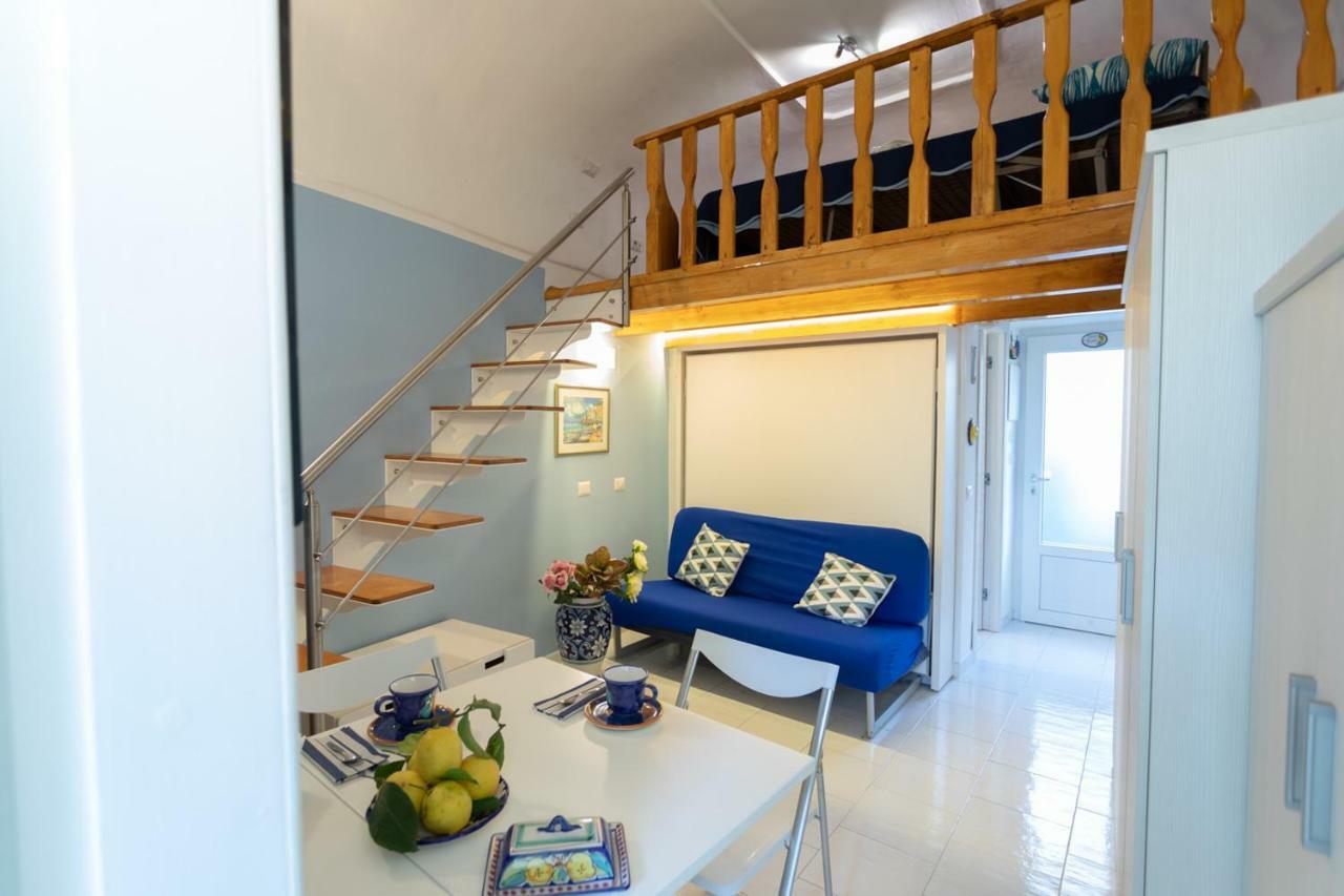 Casa Vacanze Freeholiday House مينوري المظهر الخارجي الصورة