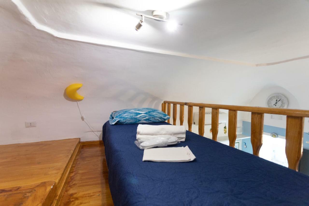 Casa Vacanze Freeholiday House مينوري المظهر الخارجي الصورة
