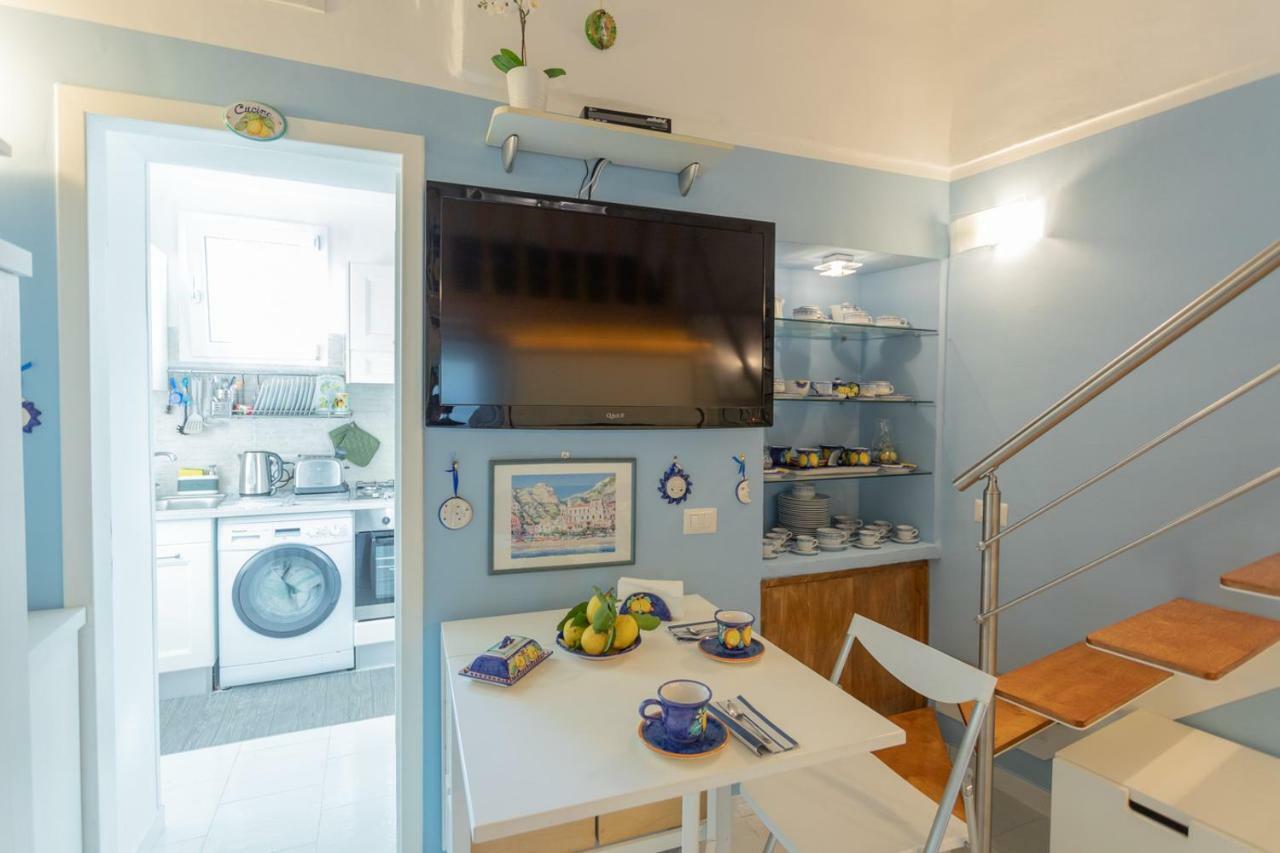 Casa Vacanze Freeholiday House مينوري المظهر الخارجي الصورة