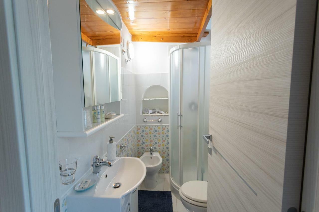 Casa Vacanze Freeholiday House مينوري المظهر الخارجي الصورة