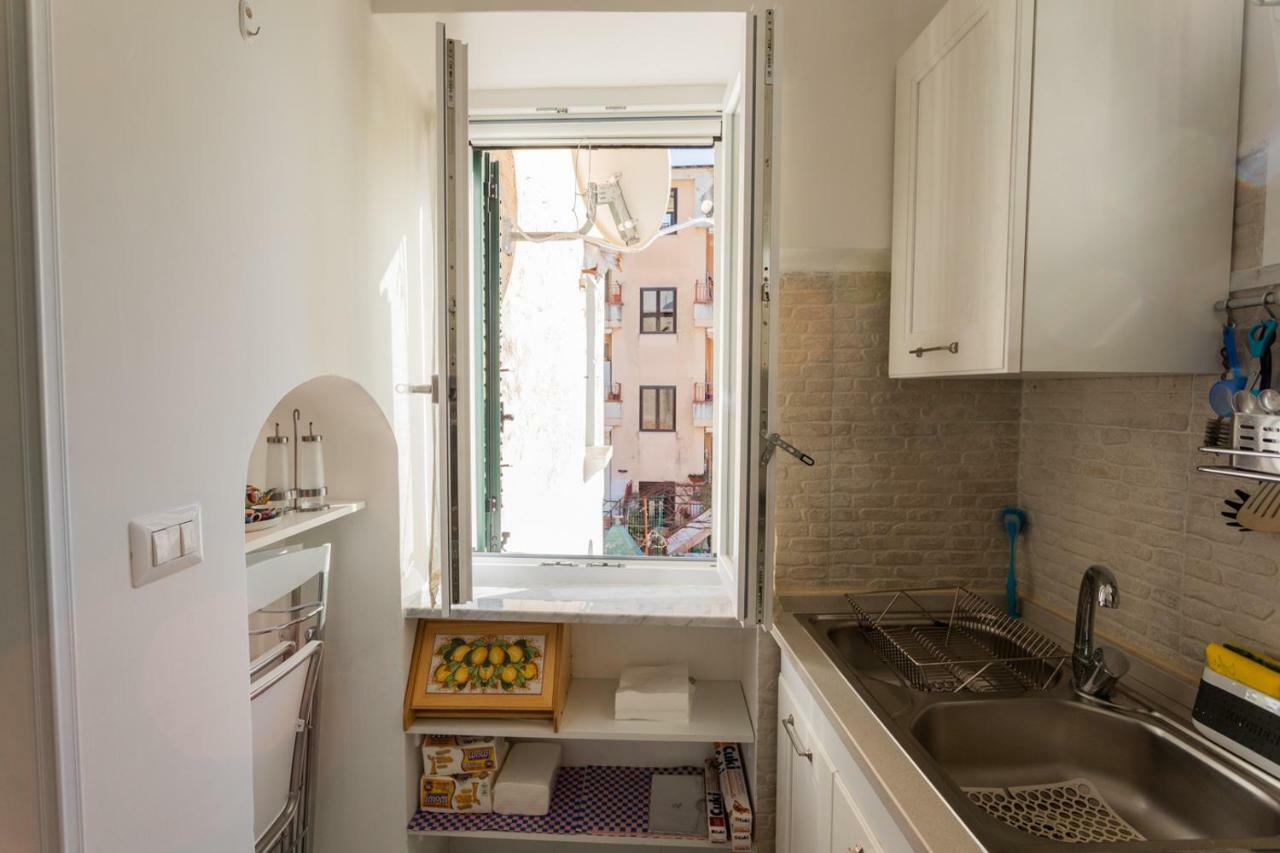 Casa Vacanze Freeholiday House مينوري المظهر الخارجي الصورة
